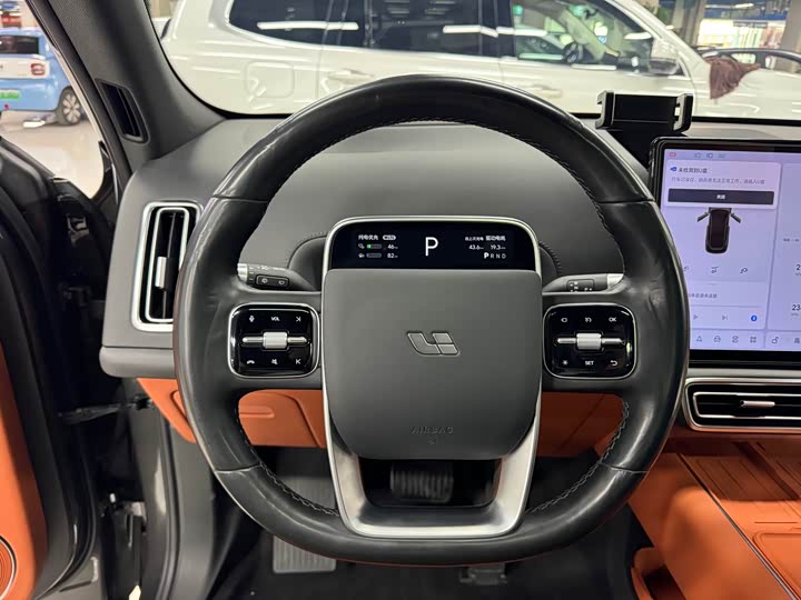 Фото 13 - LiXiang L7