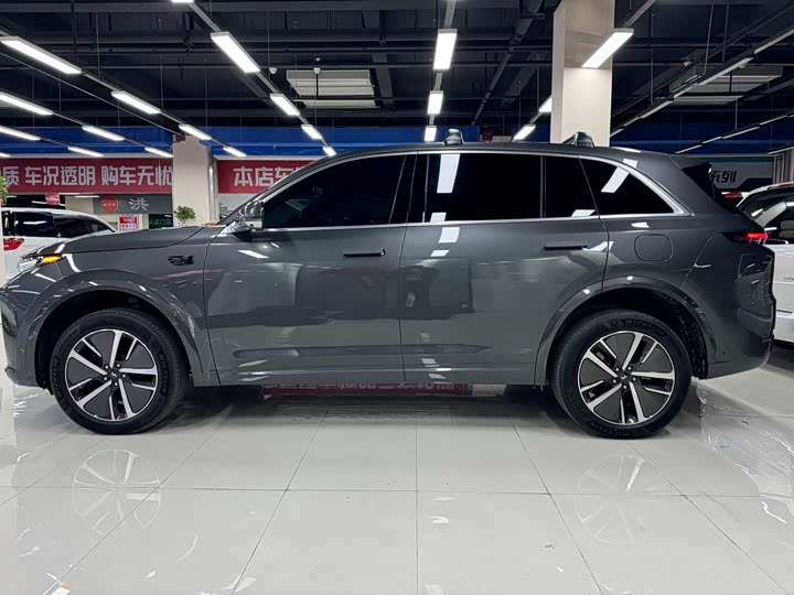 Фото 7 - LiXiang L7