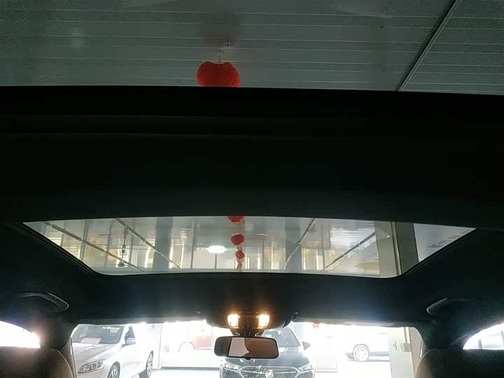 Фото 18 - Mercedes-Benz GLB-Class