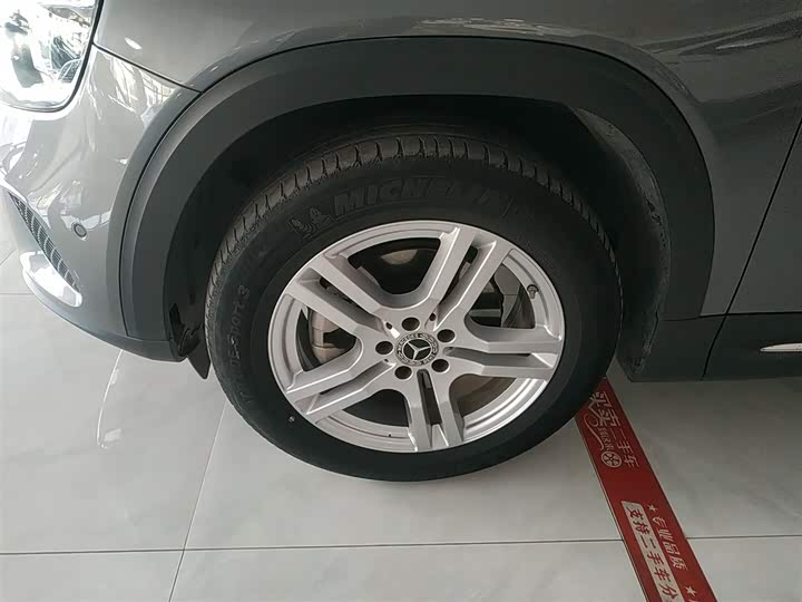 Фото 23 - Mercedes-Benz GLB-Class