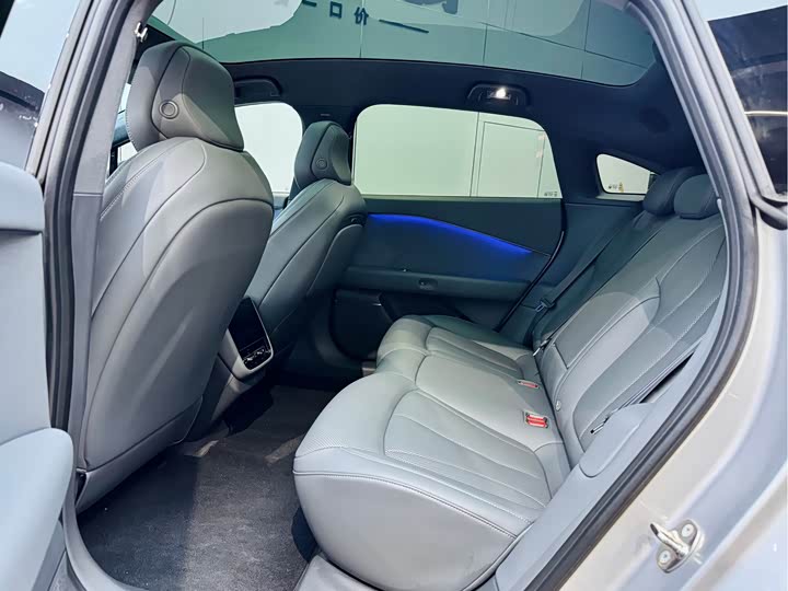 Фото 10 - XPeng F57