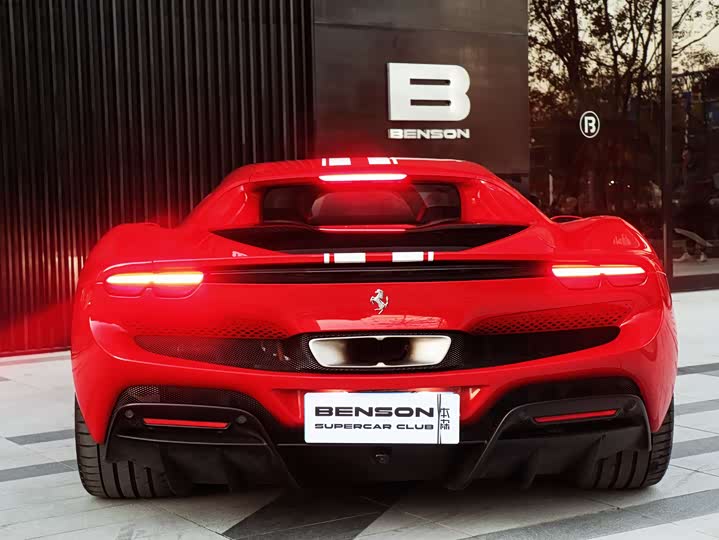 Фото 6 - Ferrari 296