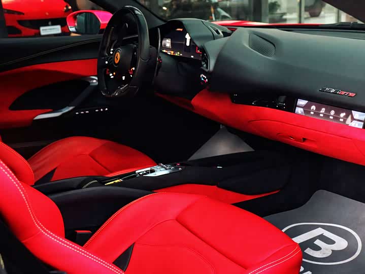 Фото 8 - Ferrari 296