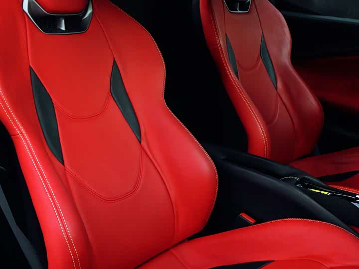 Фото 9 - Ferrari 296