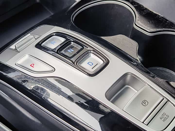 Фото 17 - Hyundai Tucson L