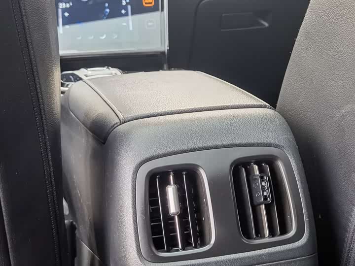 Фото 21 - Hyundai Tucson L