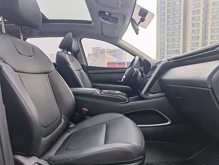 Фото 25 - Hyundai Tucson L