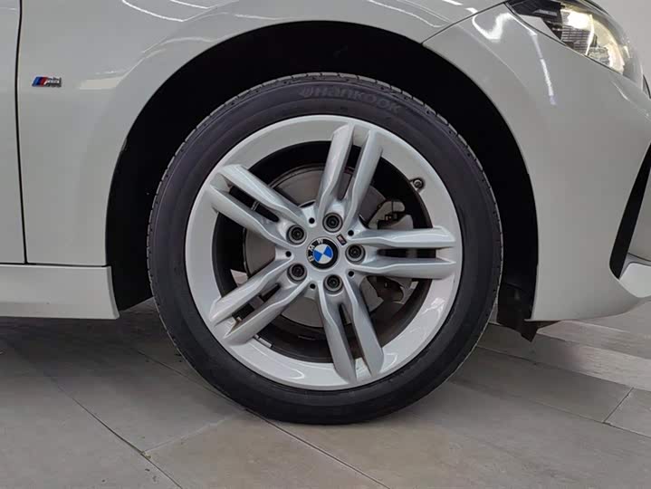 Фото 6 - BMW 1 Series