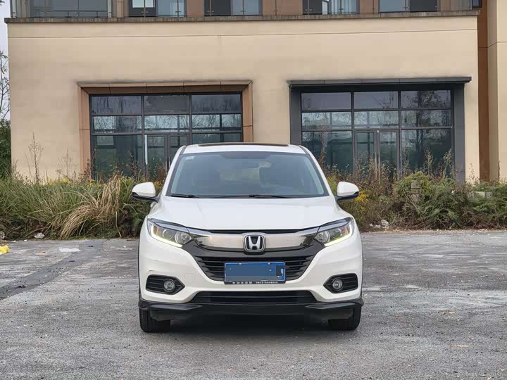 Фото 2 - Honda Vezel