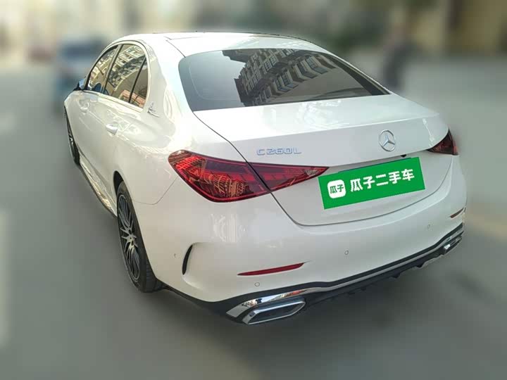 Фото 27 - Mercedes-Benz C-Class