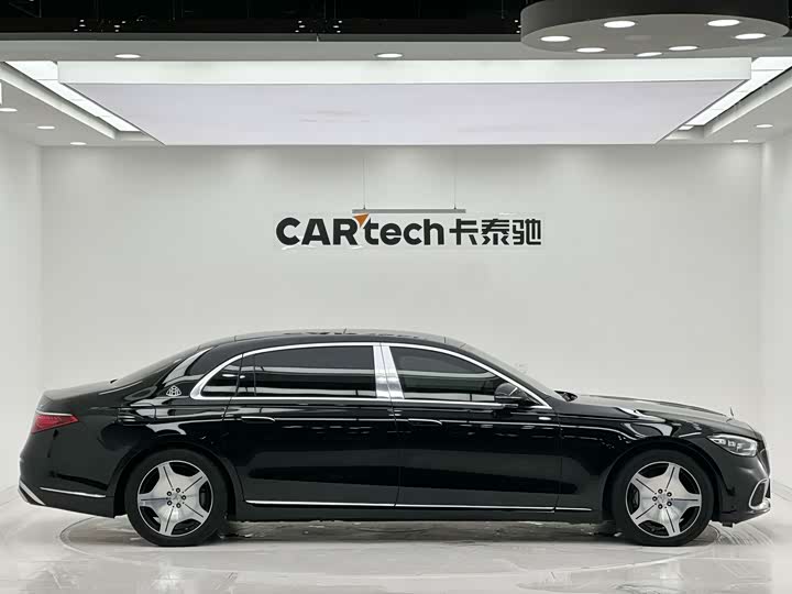 Фото 10 - Mercedes-Benz Maybach S-Class