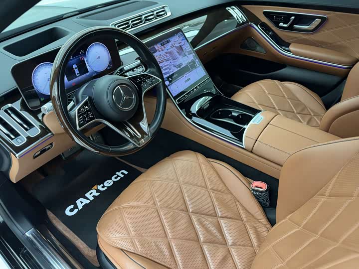 Фото 18 - Mercedes-Benz Maybach S-Class