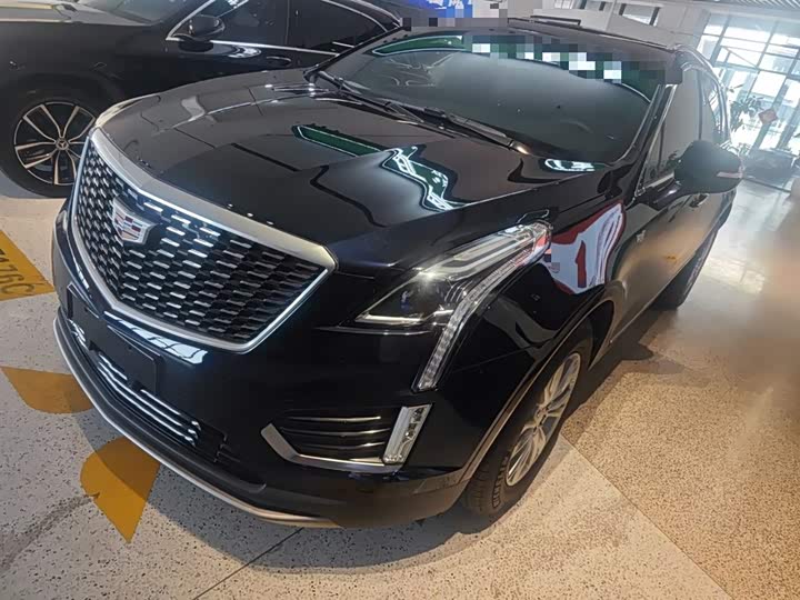 Фото 2 - Cadillac XT5
