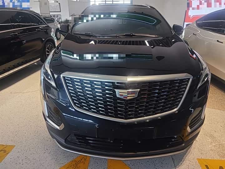 Фото 3 - Cadillac XT5
