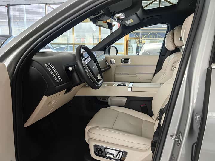 Фото 6 - LiXiang L9