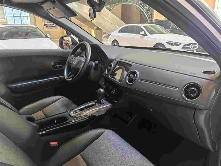 Фото 13 - Honda XR-V