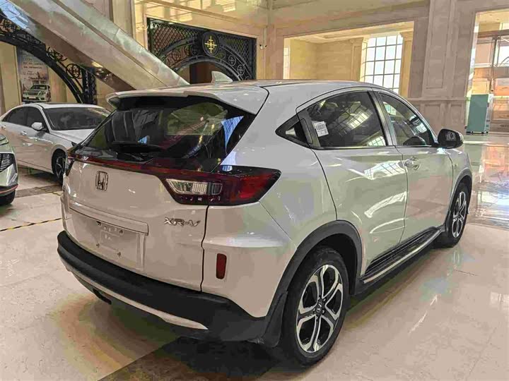 Фото 19 - Honda XR-V