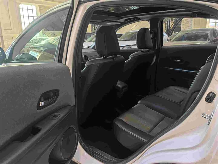 Фото 6 - Honda XR-V