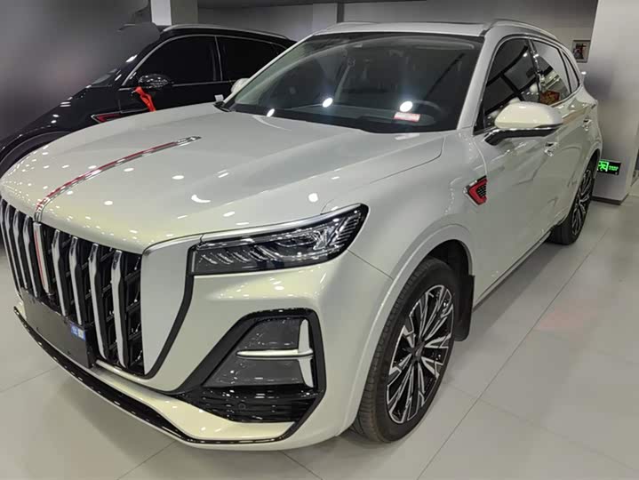 Фото 1 - Hongqi HS5