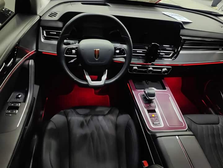 Фото 15 - Hongqi HS5