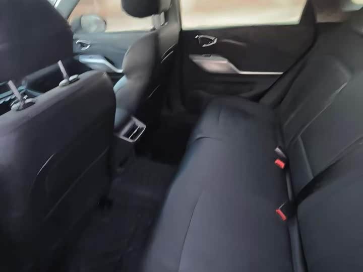 Photo 6 - Baojun Valli