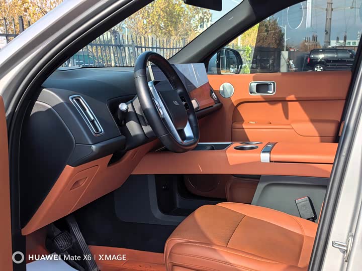 Фото 4 - LiXiang L8