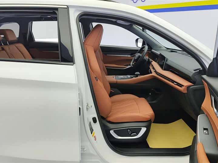 Фото 8 - Changan CS75 Plus