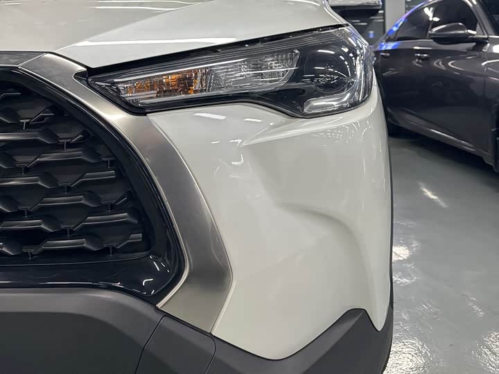 Фото 11 - Toyota Corolla Cross