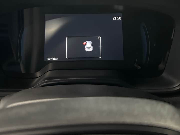 Фото 14 - Toyota Corolla Cross