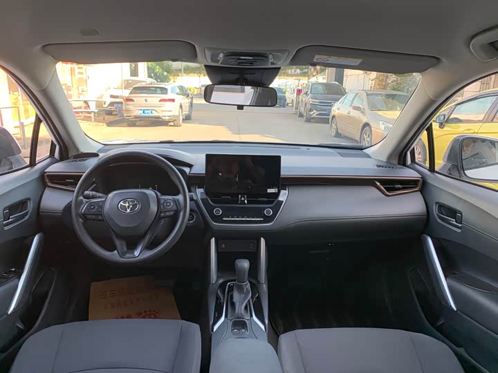 Фото 5 - Toyota Corolla Cross