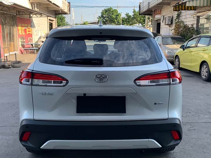 Фото 8 - Toyota Corolla Cross