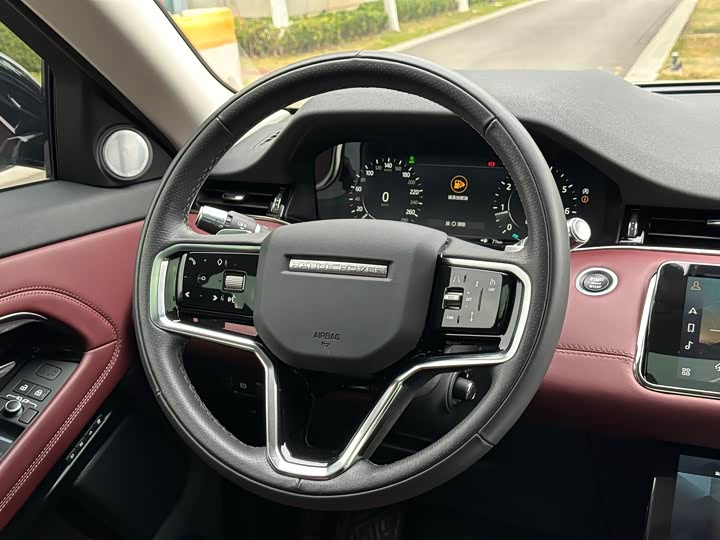 Фото 14 - Land Rover Range Rover Evoque L