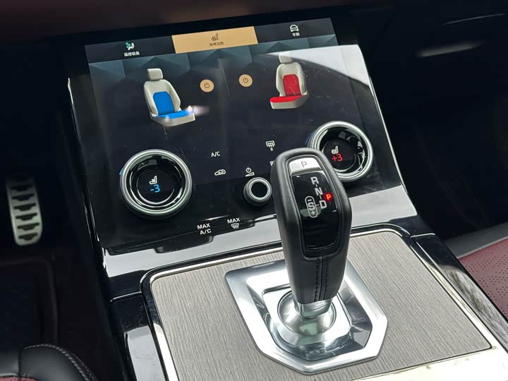 Фото 15 - Land Rover Range Rover Evoque L