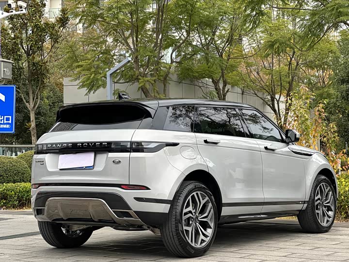 Фото 4 - Land Rover Range Rover Evoque L