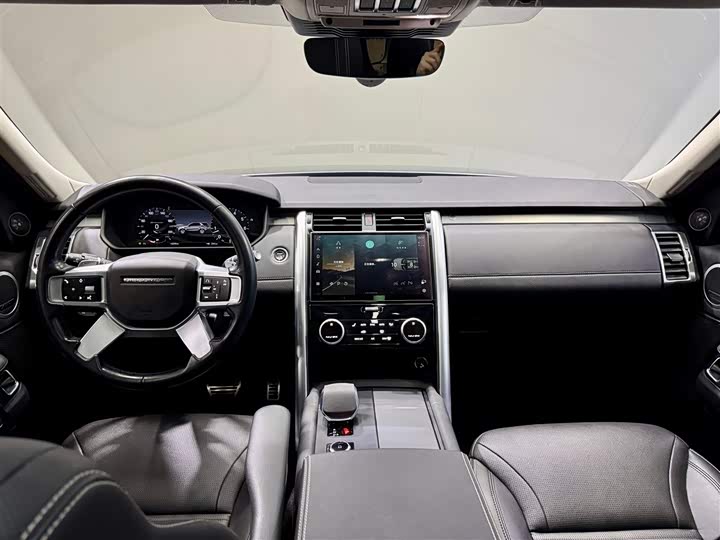 Фото 12 - Land Rover Discovery