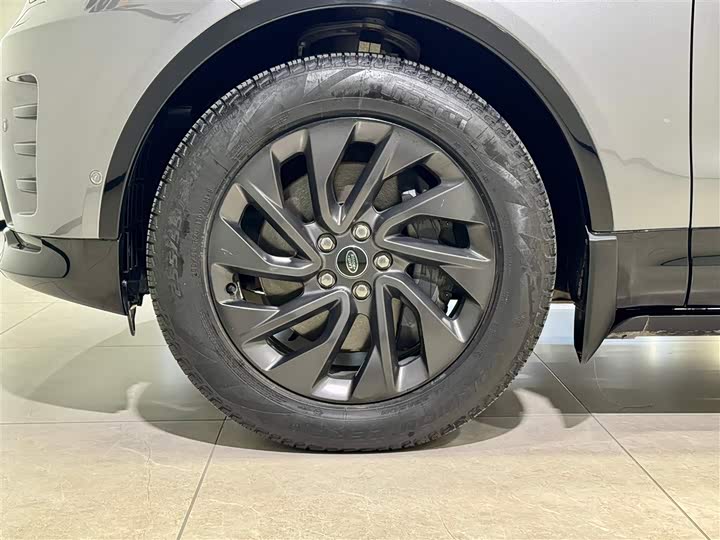 Фото 9 - Land Rover Discovery