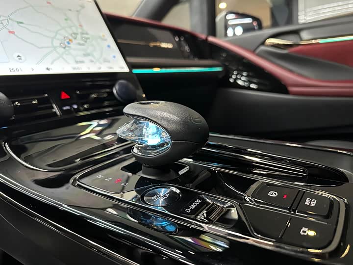 Фото 8 - GAC Trumpchi M8