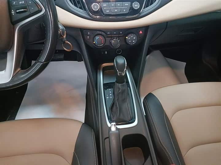 Фото 14 - Chevrolet Monza