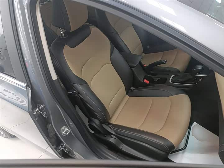 Фото 25 - Chevrolet Monza