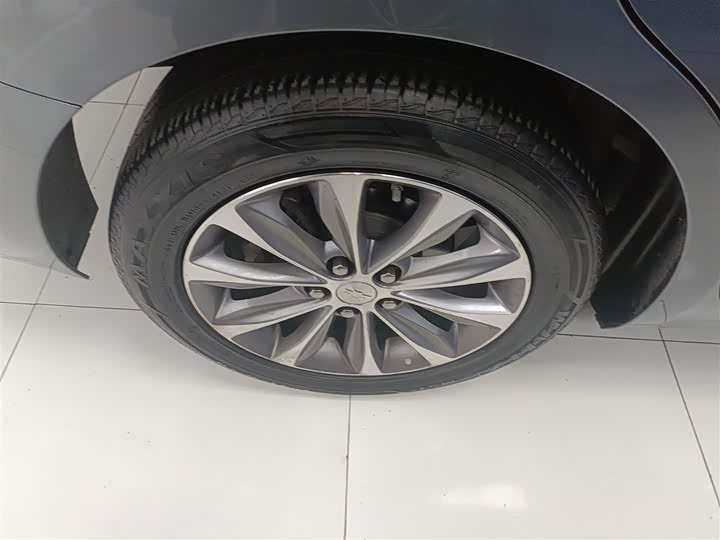 Фото 26 - Chevrolet Monza