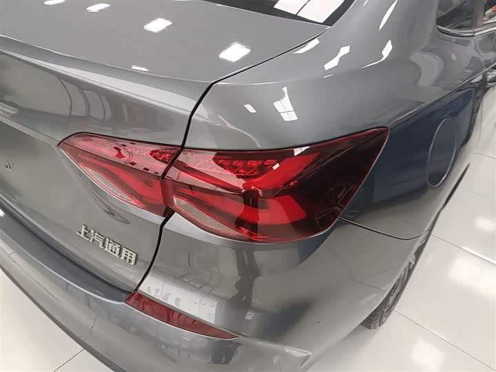 Фото 8 - Chevrolet Monza