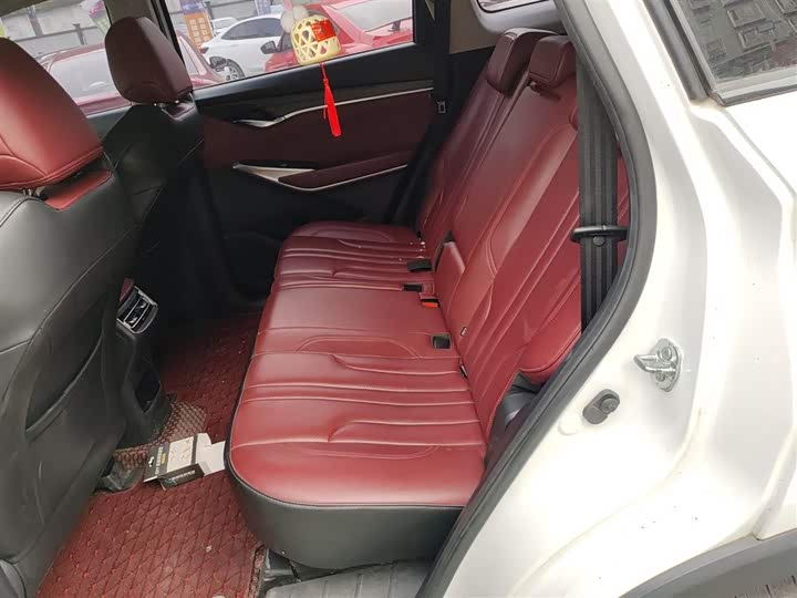 Фото 17 - Changan CS75 Plus