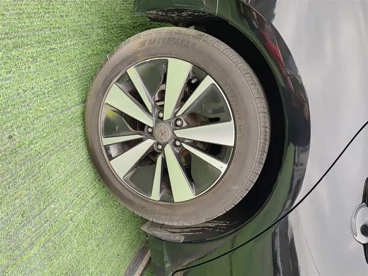 Фото 26 - Nissan Teana