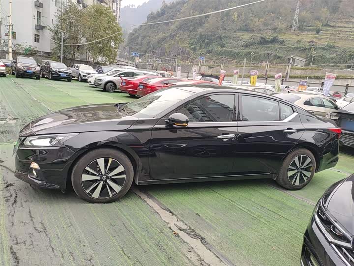 Фото 5 - Nissan Teana