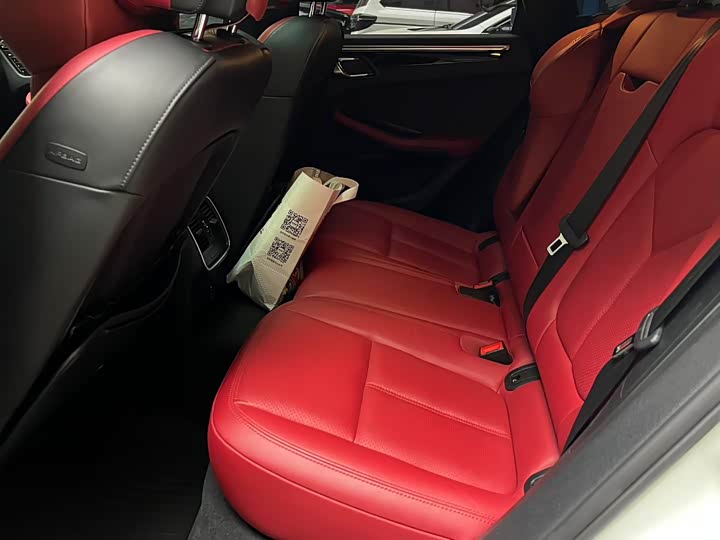 Фото 6 - Porsche Macan