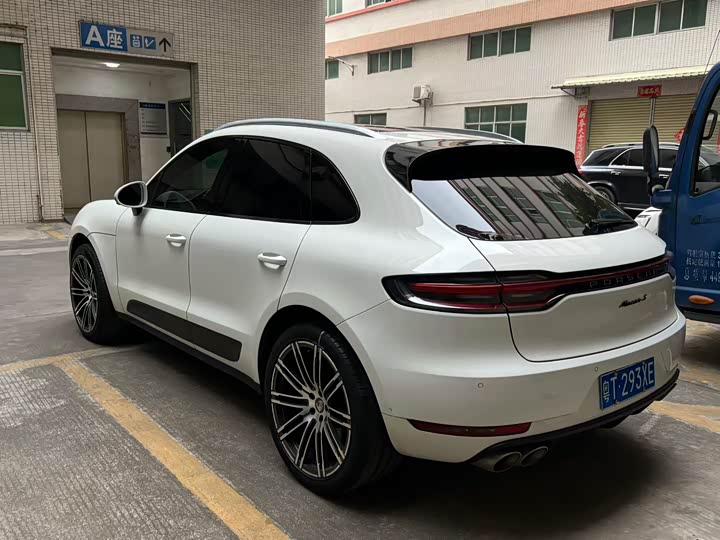 Фото 9 - Porsche Macan