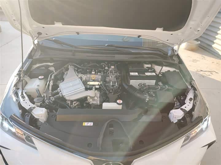 Фото 20 - Toyota Corolla