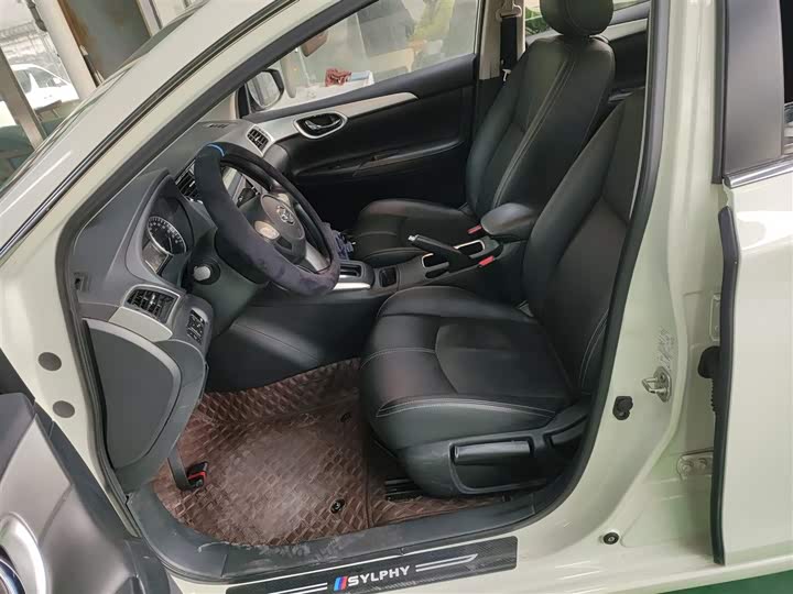 Фото 15 - Nissan Sylphy