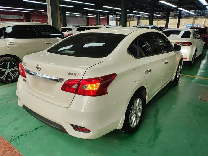 Фото 7 - Nissan Sylphy