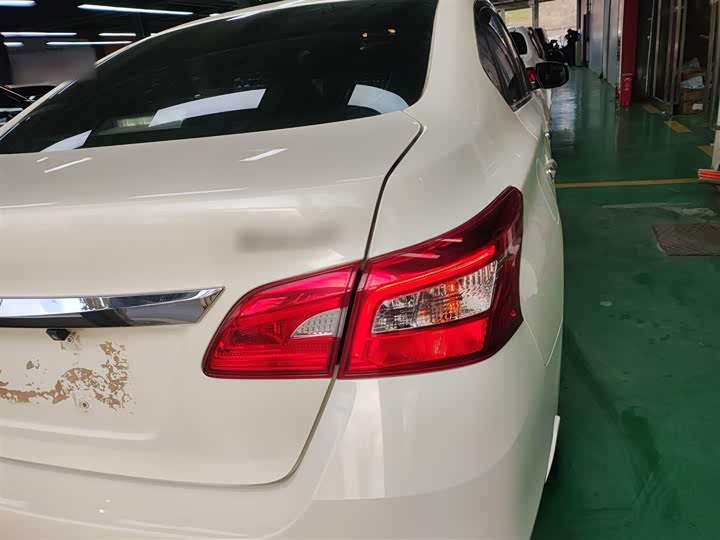 Фото 8 - Nissan Sylphy